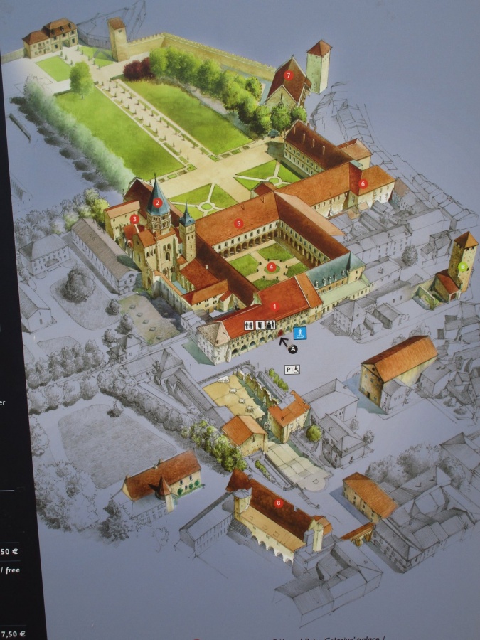 Modell der Abtei Cluny, von der nur noch Restebständeerhalten sind