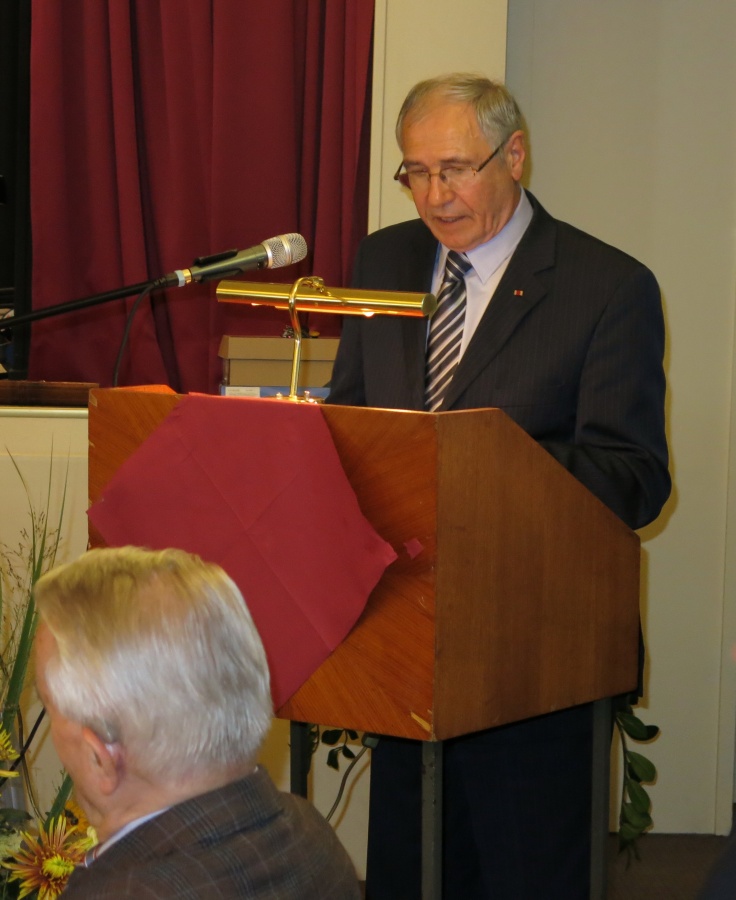Burkhard E.Tiemann